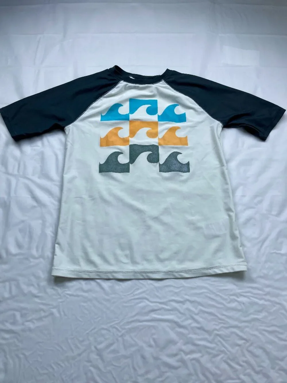 Old Navy Raglan Swim Shirt Size L(10-12)